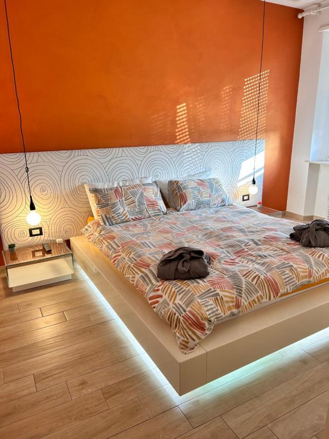 Bon Bon Del Centro No Ztl A Due Passi Da Piazza Alfieri Apartment อัสตี ภายนอก รูปภาพ
